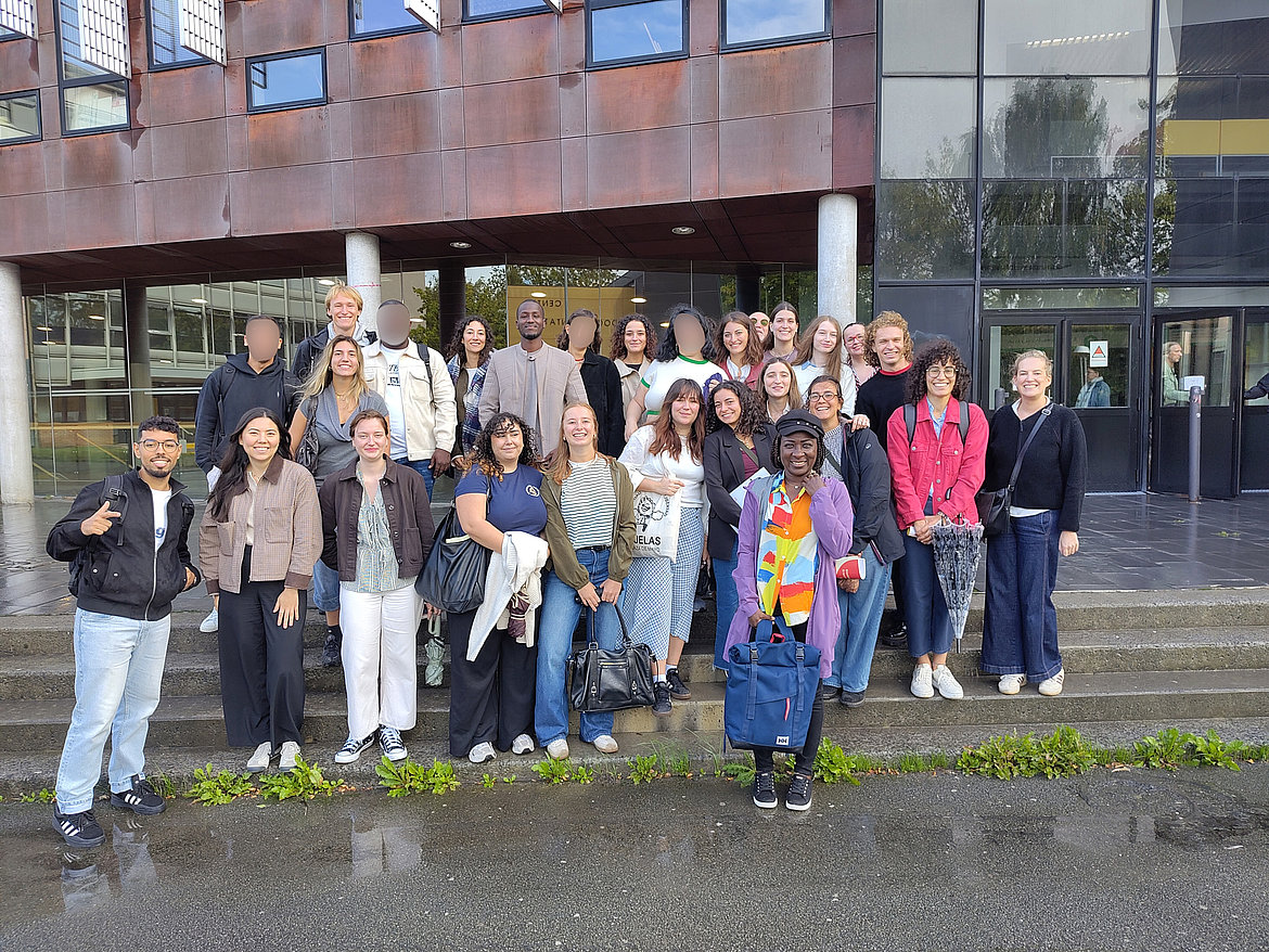 Photo de la première cohorte du Master WOCC et des partenaires à l'Université de Lille
